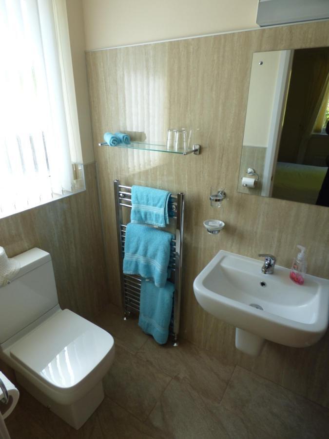 Heatherdale B & B Gairloch Esterno foto